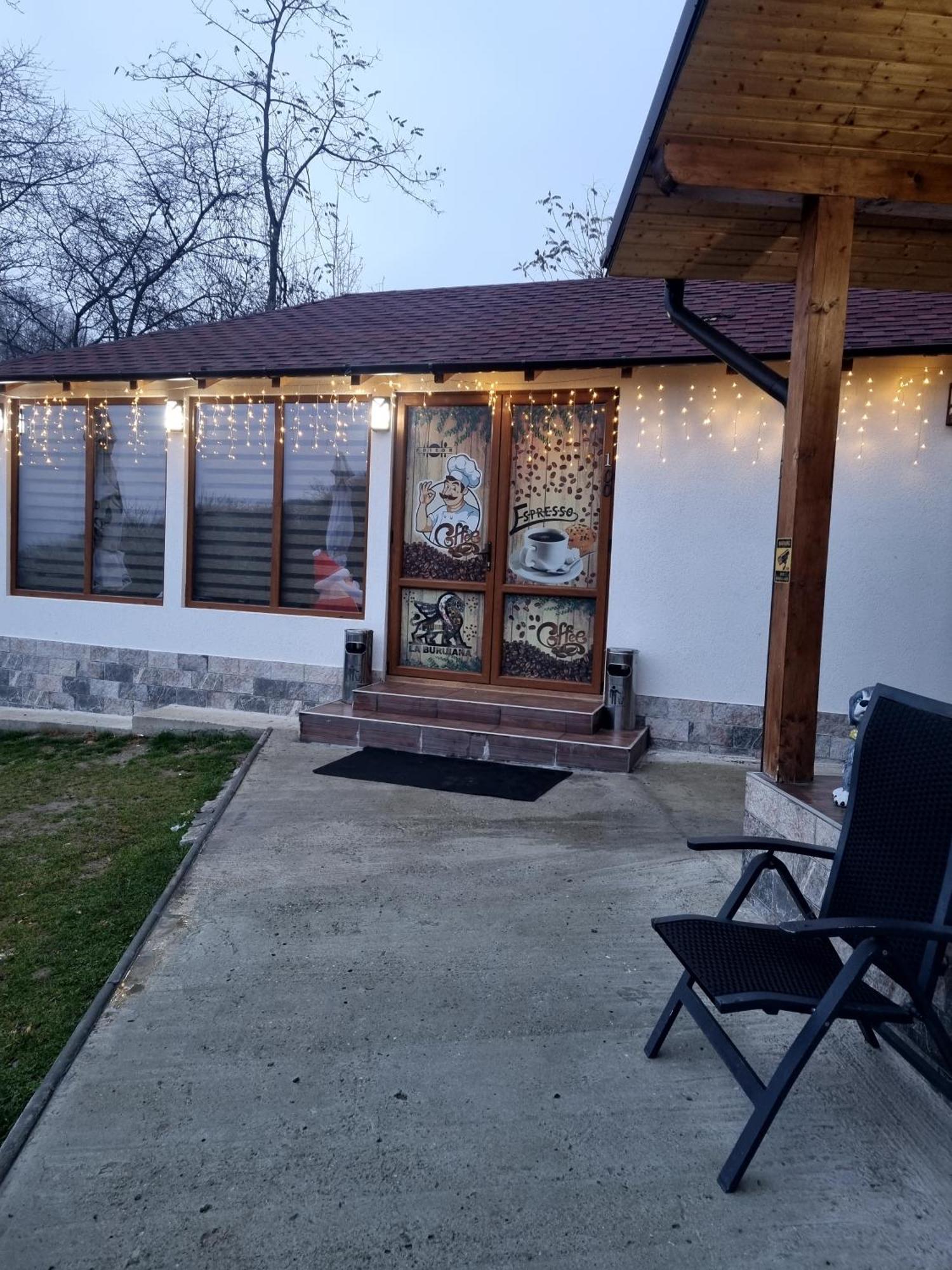 La Maria Si Ioana Curtea de Argeş Exterior foto